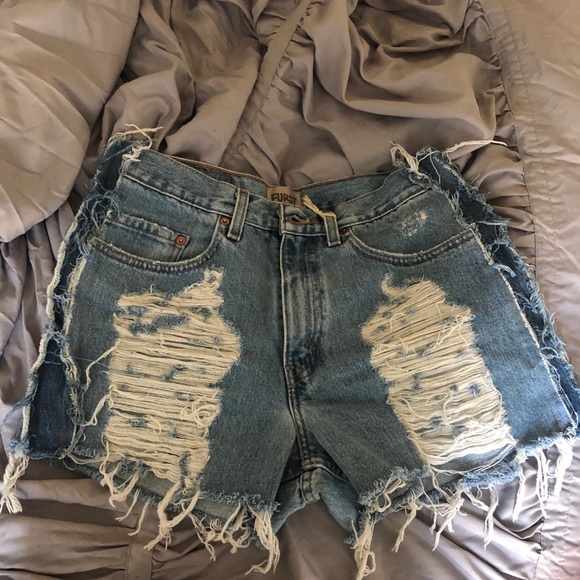 LF Levi Jean Shorts - Picture 1 of 3